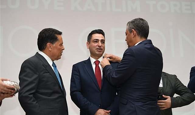 Başkan Özer: Adım adım iktidara yürüyoruz