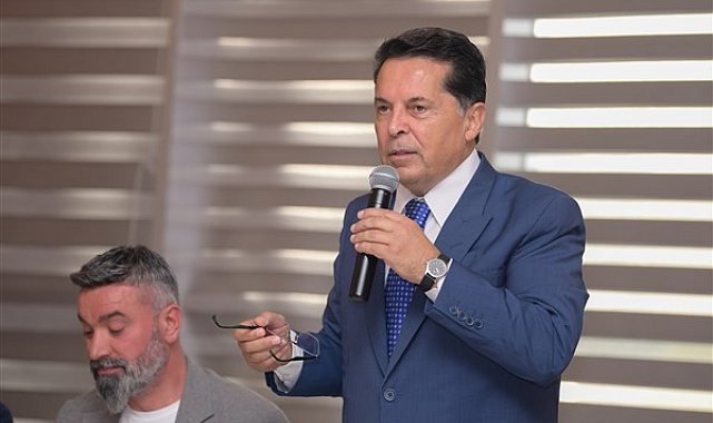 Başkan Özer, amatör spor kulüplerinin başkanları ile bir araya geldi