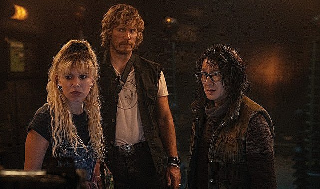 Başrollerini Millie Bobby Brown ve Chris Pratt'in paylaştığı, Russo Kardeşler imzalı
