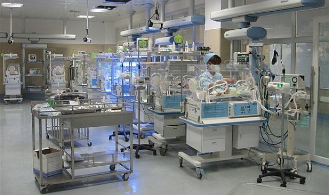 Bazı özel hastanelerde yaşanan bebek ölümleriyle ilgili araştırma komisyonu kurulacak