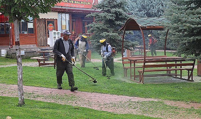 Bekdik Mahallesi'nde temizlik seferberliği başlatıldı.