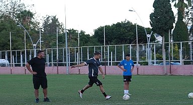 Belediye personeli arasında dostluk maçı