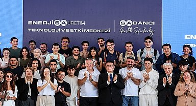 Beyin göçünü beyin gücüne dönüştüren Sabancı, seferberlik ateşini İzmir'de yaktı