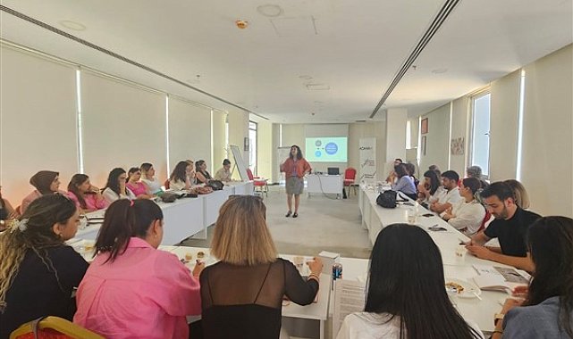 Birleşmiş Milletler’den Adana Büyükşehir Belediye personeline, şiddete karşı eğitim