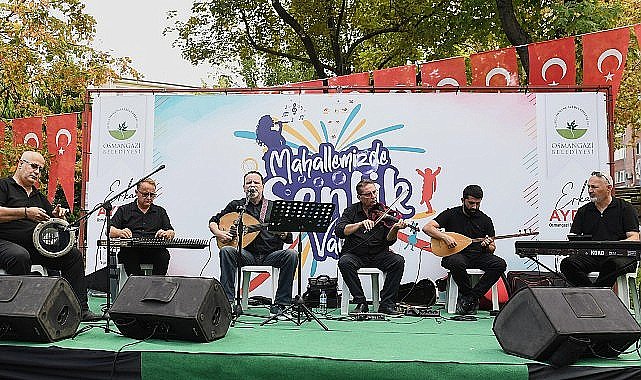 Bu şenlikte 7'den 70'e herkes çok mutlu
