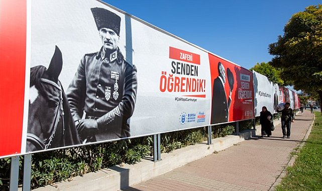 Bursa’yı Cumhuriyet coşkusu sardı