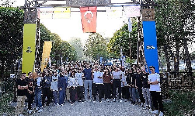 Büyükşehir Gençlik Meclisi, Öğrencileri Günübirlik Kampta Buluşturdu