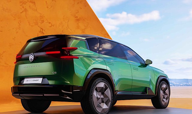 Citroen C5 Aircross'un geleceği ile ilgili ipuçlarını Paris Otomobil Fuarı’nda gösterdi