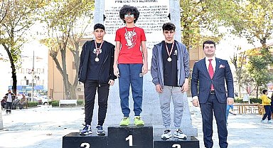 Cumhuriyet coşkusu Mudanya'yı sardı.