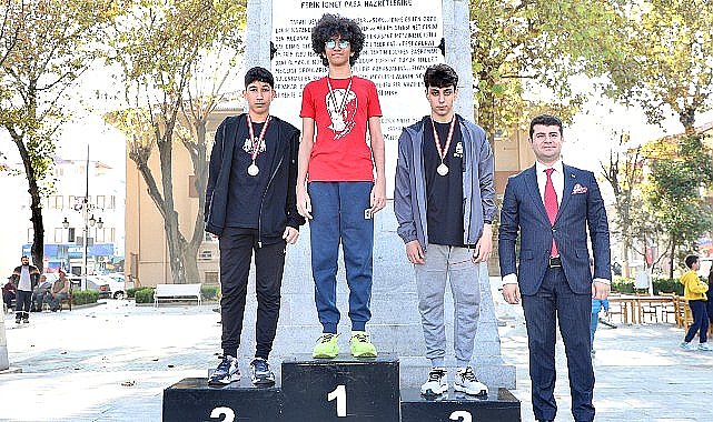 Cumhuriyet coşkusu Mudanya'yı sardı.