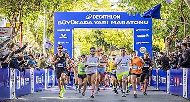 Decathlon Büyükada Yarı Maratonu Rekor Katılımla Tamamlandı