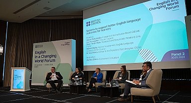 'Değişen Dünyada İngilizce' Forumu: Türkiye'de İngilizce Eğitiminde İş Birliği ve Yenilikçi Stratejiler Öne Çıktı