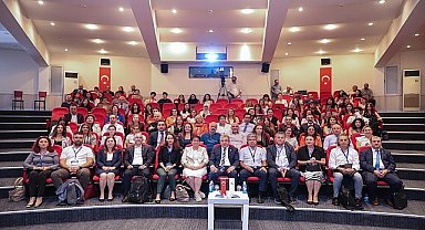 DEÜ'de Exposome-TR Sempozyumu: Çevresel Kirleticiler Masaya Yatırıldı.