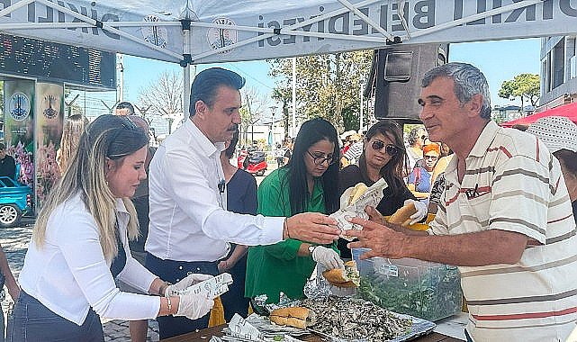 Dikili ve Çandarlı'da Sardalya Şenliği