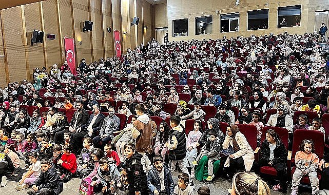 Dilovası'nda Çocuklar Salona Sığmadı