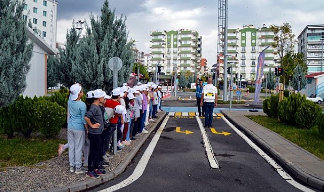 Diyarbakır Büyükşehir Belediyesinden trafik egitimi