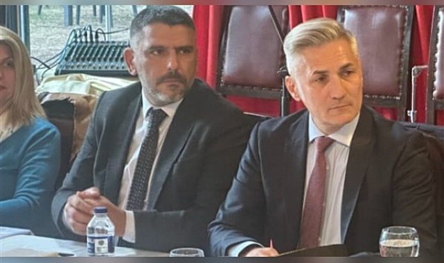 Diyarbakır'da 'Uluslararası Medya ve Basın Özgürlüğü' konuşuldu