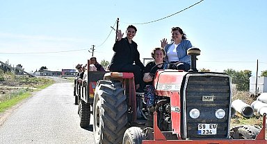 Dünya Kadın Çiftçiler Günü'nde Ahi Evren Mahallesi'nde anlamlı buluşma.