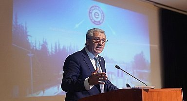 Ege Üniversitesi 16 göstergede ilk 5'te, iki göstergede zirvede