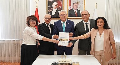 Egeli akademisyenler İzmir'in ilk “Dünya Miras Alanı