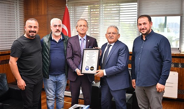 Esnaf ve Sanatkarlar Derneği’nden Başkan Büyükkılıç’a ziyaret