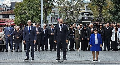 Gölcük'te Muhtarlar Günü törenle kutlandı.
