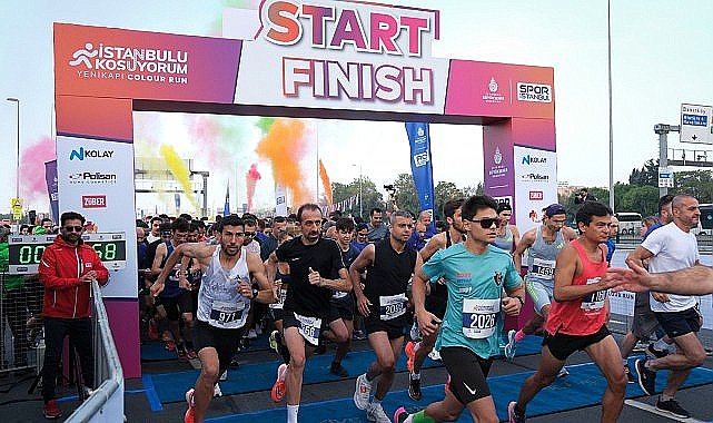 İBB Spor İstanbul'un düzenlediği İstanbul'u Koşuyorum Avrupa etabı nedeniyle Pazar günü tarihi yarımadada bazı yollar trafiğe kapatılacak.