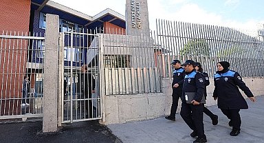 İBB zabıta ekipleri, kantin denetimlerine devam ediyor.