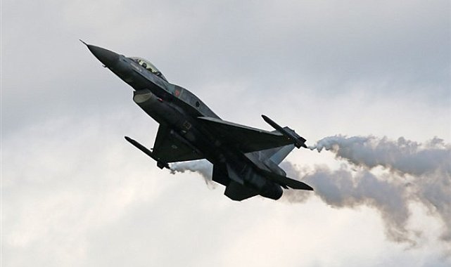 IDF: Son bir saatte Lübnan'dan 3 insansız hava aracı ülkeye girdi