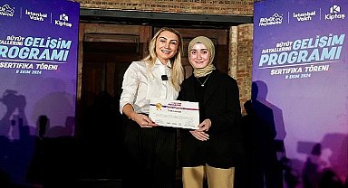 İstanbul Vakfı çatısı altında Dr. Dilek Kaya İmamoğlu'nun fikir öncülüğüyle hayata geçen Büyüt Hayallerini projesi, üçüncü kez 'Gelişim Programı' gerçekleştirdi
