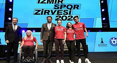 İz bırakan sporcular İzmir Spor Zirvesi'nde