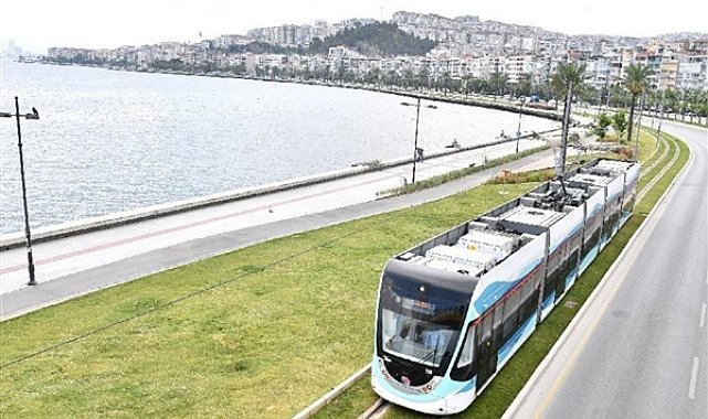 İzmir'de 29 Ekim'de ulaşım yüzde 50 indirimli olacak
