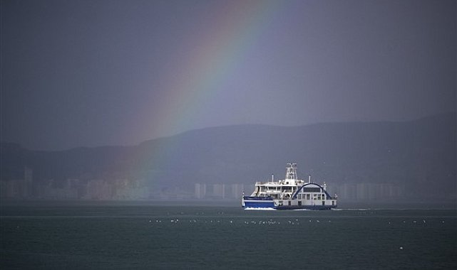 İzmir’de araba vapurlarına hafta sonu düzenlemesi