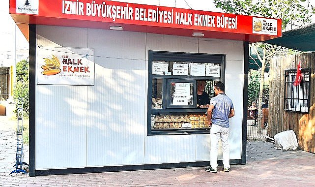 İzmir'de yurttaşın imdadına Halk Ekmek yetişiyor