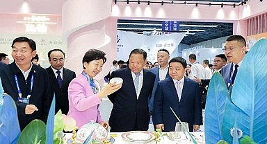 İznik, Dünya'nın En Büyük Seramik Fuarında Temsil Edildi