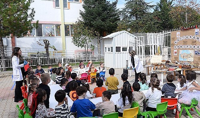 Kahramankazan Belediyesi Kreş ve Gündüz Bakımevi'nde yöresel lezzetler etkinliği düzenlendi.