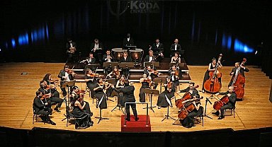 Karşıyaka'dan 29 Ekim'e muhteşem kutlama!