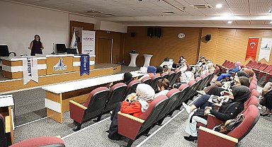 Kartepe'de Meme Kanseri Farkındalığı Eğitimi