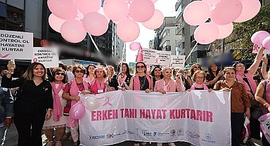 Konak'ta meme kanseri farkındalığı için pembe yürüyüş