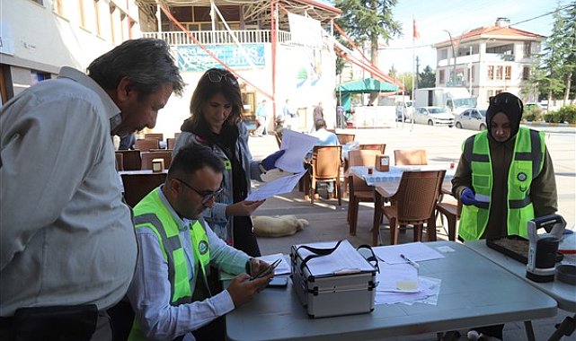 Mobil Cihaz ile Toprak Analizi hizmeti Beylikova'da gerçekleştirildi