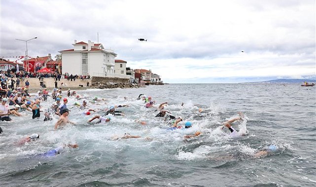 Mudanya Triatlonu Türkiye Kupası Finali'ne 485 sporcu katıldı