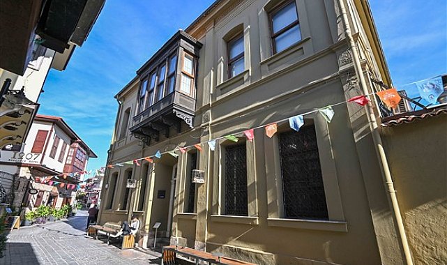 Muratpaşa'da Atatürk’ün istihbaratçısının yaşadığı evin hikayesi anlatıldı