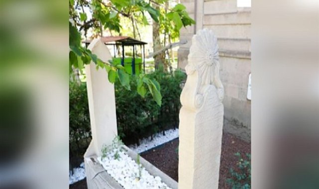 Namık Kemal’in annesinin mezarı bakıma alındı