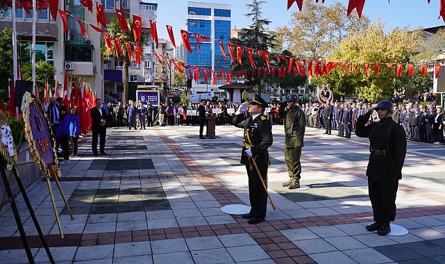 Orhangazi'de 29 Ekim Cumhuriyet Bayramı kutlamaları