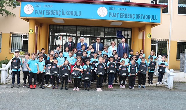TKDK’dan öğrencilere okul çantası hediyesi