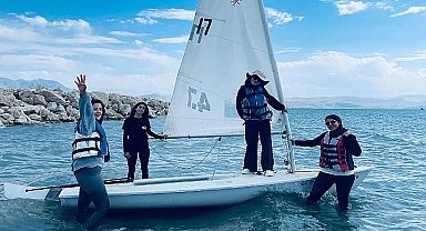 Van'lı kadın yelkenciler hayallerini gerçekleştirmek için İstanbul'a geliyor