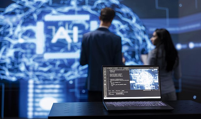 Yapay zeka artık insanları işe alıyor