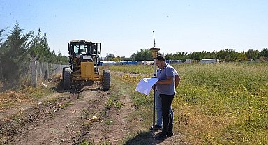 Yol Açma Çalışmaları Sürüyor
