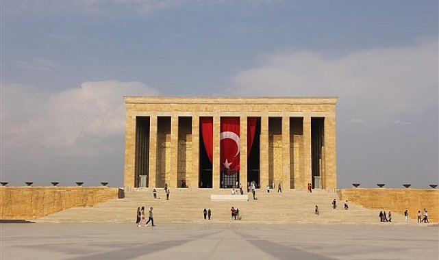 10 Kasım’da 1 milyon 92 bin 365 kişi Anıtkabir'i ziyaret etti