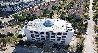 5 katlı Derince Cemevi'nin yüzde 78'i tamam